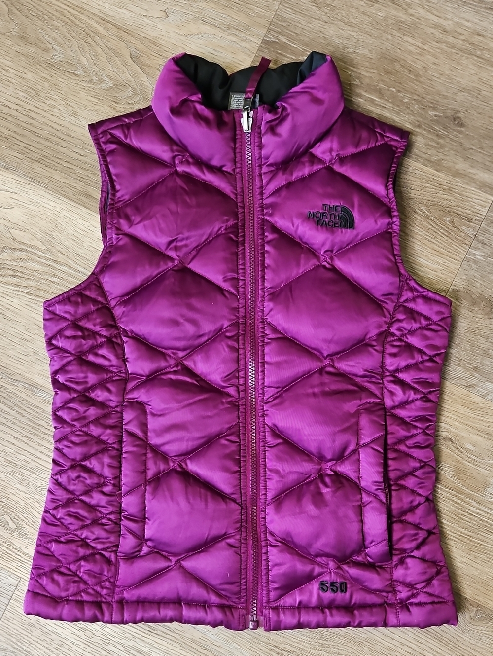 The North Face 550 Quilted Down Vest - Fuchsia 6/7